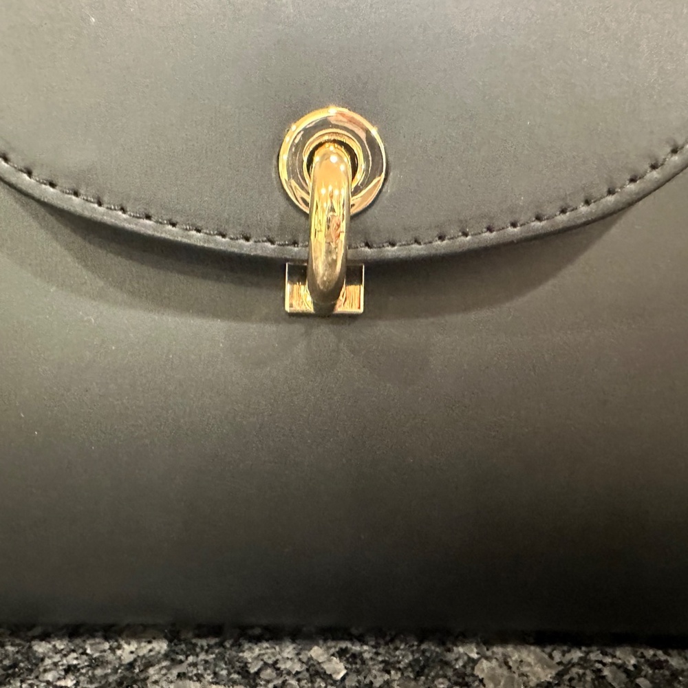 New Gianni Notaro Carol J Black Handbag with removable strap - Picture 15 of 16